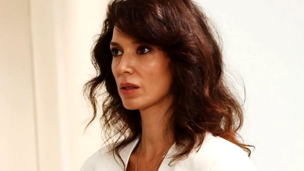 Cum a fost CERUTĂ în căsătorie Alina Chivulescu. ”El a răspuns în locul meu”