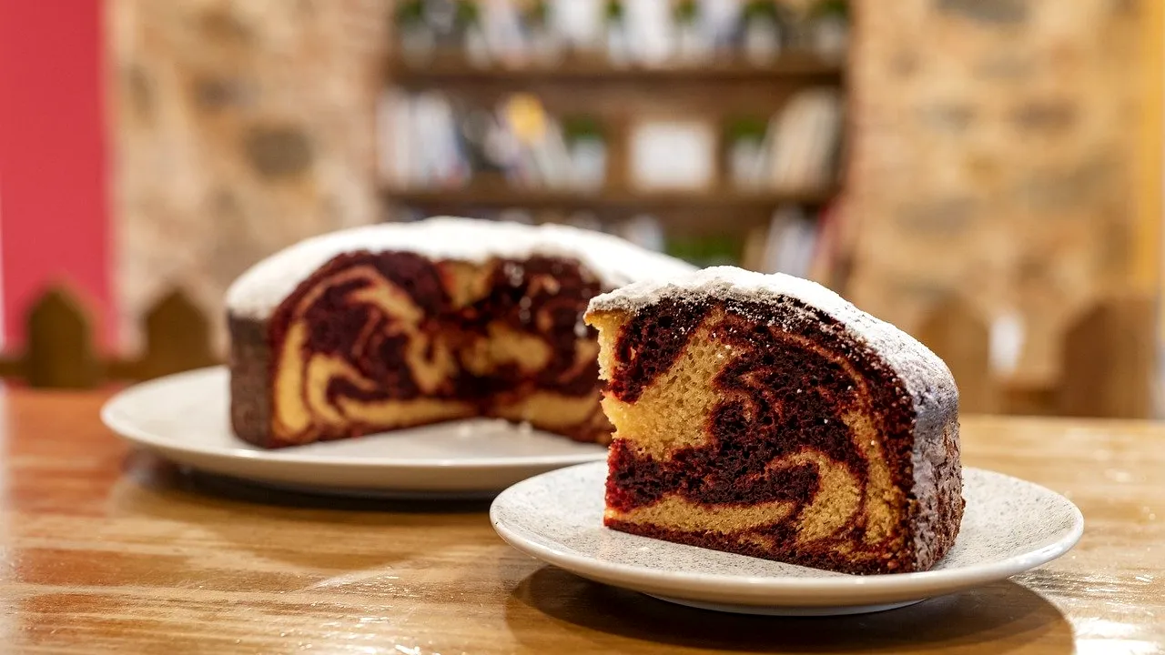 Avertismentul ANPC cu privire la cozonacii din comerț: „Conțin E-uri care ar trebui să îngrijoreze consumatorul” (VIDEO)