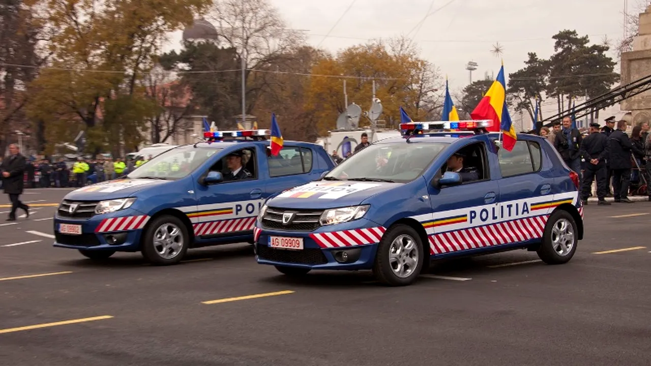 1 DECEMBRIE 2012. Autospecialele Poliției Române prezentate la Parada Militară de la București, de la Logan și Dokker la Lotus și Jaguar- GALERIE FOTO