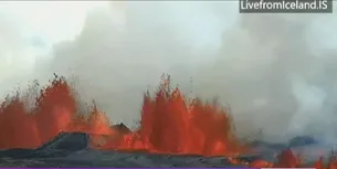 <span style='background-color: #2c4082; color: #fff; ' class='highlight text-uppercase'>VIDEO</span> Erupția unui vulcan din Islanda a putut fi văzută în timp real, datorită unui site care a oferit imagini LIVE