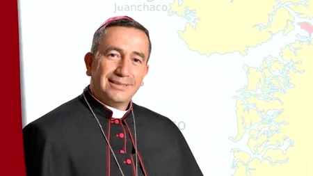 Exorcism în masă: Un episcop vrea să arunce apă sfințită dintr-un elicopter, în speranța că va alunga „demonii