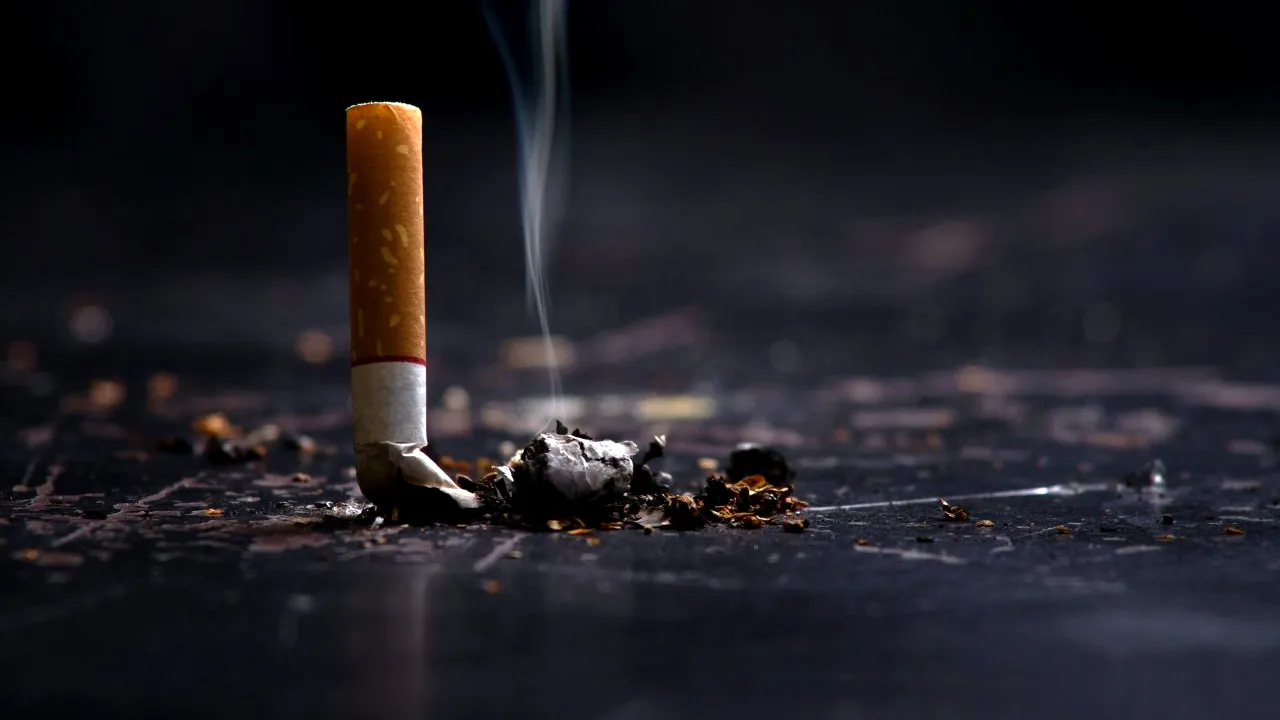 Substanțele nocive din fumul de tutun, amenințarea invizibilă. Bolile asociate fumatului se instalează lent