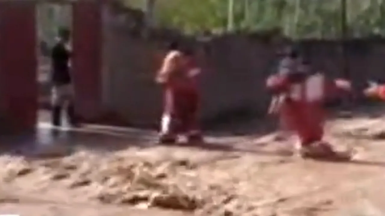 Inundațiile din Iran au lăsat în urmă trei morți