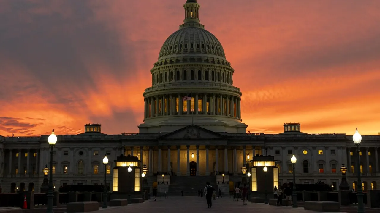 BLOCAJ instituțional în Statele Unite. Ce înseamnă acest lucru la nivel practic pentru societatea americană