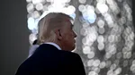 În drum spre Statele Unite, Donald Trump declară că încearcă să stabilească discuții DIRECTE cu Vladimir Putin „cât mai curând posibil”