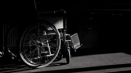 Oamenii străzii din Palermo, SCHILODIȚI pe viață de mafioți. Le rupeau OASELE și îi puneau în mașini avariate, pentru a înscena accidente rutiere GRAVE