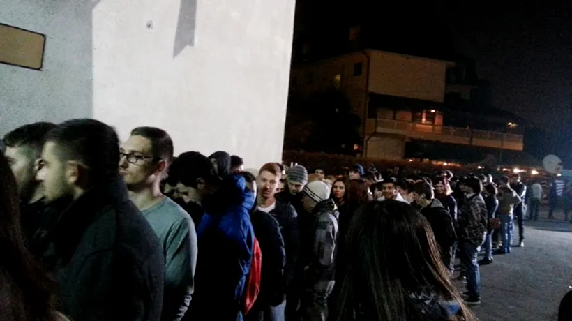 Apelul studenților din Regie care nu au putut vota: Vrem să votăm! Asta e democrația lui Ponta?