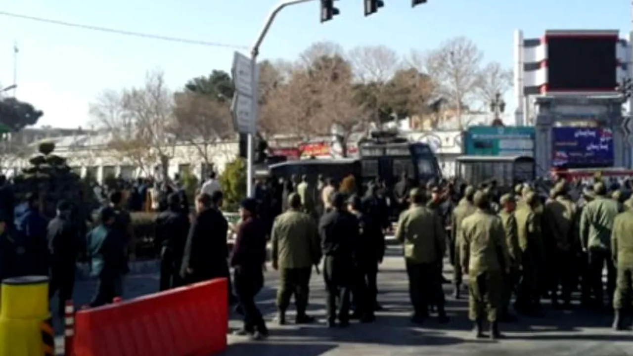Proteste în Iran: „Lăsați Siria, gândiți-vă la noi!