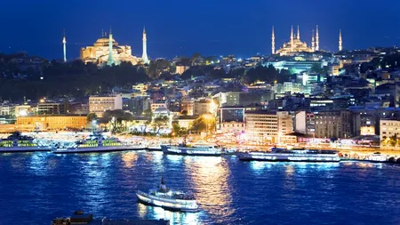 TURCIA riscă pierderi de 300 de milioane de lire sterline din cauza boicotului turiştilor indieni. Anulările de vacanţe au crescut cu 250%