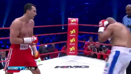 Vladimir Klitschko l-a învins prin KO pe australianul Alex Leapai