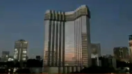 VIDEO. Metoda inteligentă pe care japonezii o folosesc pentru demolarea clădirilor