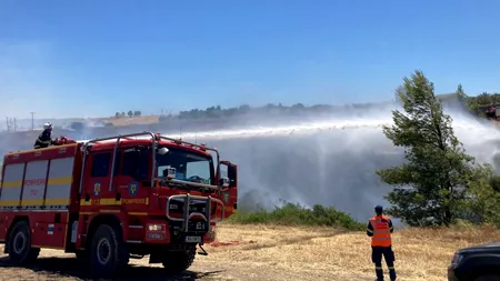 MAE a emis o avertizare de călătorie în Grecia, din cauza incendiilor