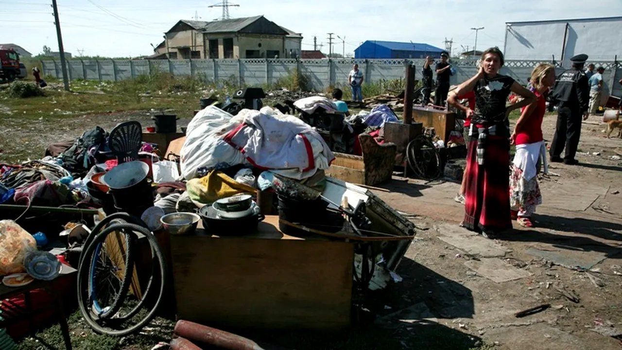 Primăria Sibiu ar fi vrut să dea un grup de romi afară din oraș, după ce a refuzat să le facă drumuri și canalizare