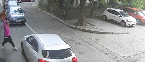 VIDEO | Femeie din Galaţi, filmată când loveşte cu un scaun o maşină parcată. Ce au descoperit polițiștii despre autoarea actului de vandalism