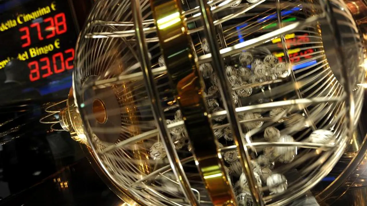 LOTO - LOTO 6/49. Numerele extrase la LOTO joi, 25 aprilie. Premiul cel mare la LOTO 6 din 49 nu a fost câștigat