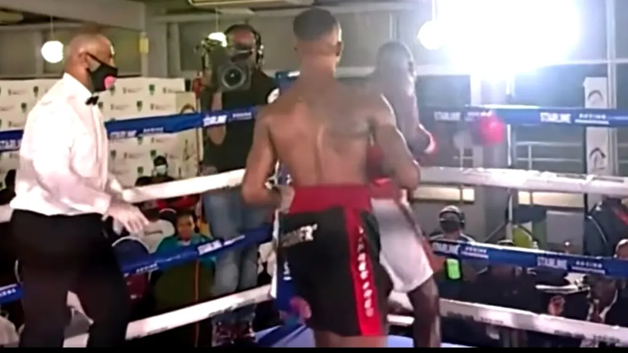 VIDEO. Un pugilist sud african, lovit mortal la un meci de rutină. Nu a mai făcut diferența între adversar și arbitru