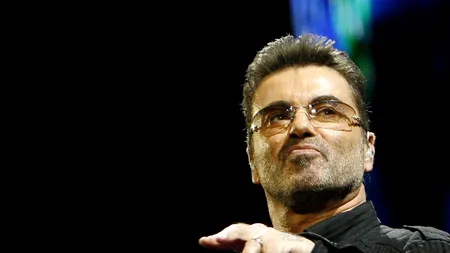 Cântărețul George Michael a fost externat, după ce a ajuns la spital în urma unui accident rutier