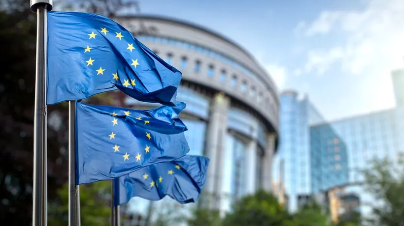 (P) Comisia Europeană pornită să revizuiască practicile băncilor din UE