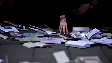 Cum te poate ajuta lectura să scapi de depresie