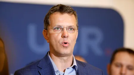 În Opoziție, Moșteanu & USR înfierau „impostura academică” și cereau „curățenie morală” în Guvern. Gândul scoate din arhivă un moment „de colecție” cu proaspăt demisul Moșteanu