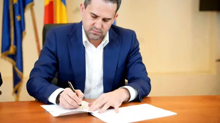 Serviciile de informații trec la mașini electrice, din bani europeni. Ce spune ministrul Transporturilor despre proiecte