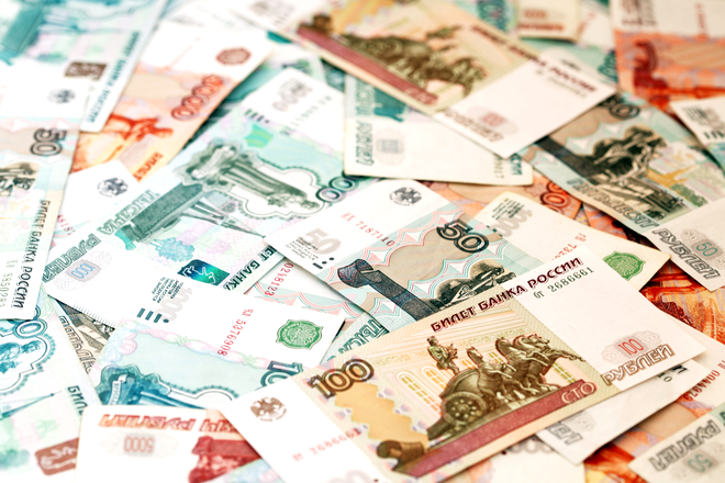 Rubla a devenit monedă oficială în regiunea Herson din Ucraina, aflată sub ocupație rusească
