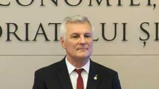 Daniel Zamfir a găsit în minister mulţi „oameni cu renume din USR”, beneficiari de indemnizaţii uriaşe în mai multe consilii de administraţie