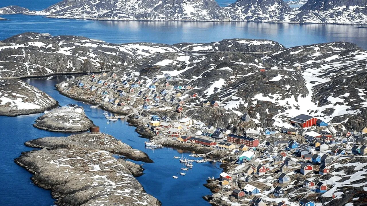 Cazul „Groenlanda”. Politolog: „Cutia Pandorei a fost deschisă de Putin, există riscul unei noi BĂTĂLII pentru Arctica”