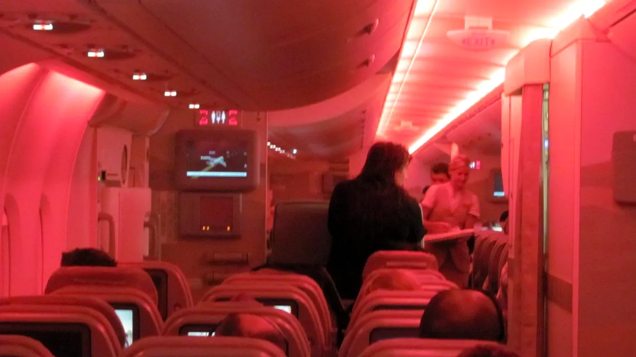 Ce nu-ți spune pilotul niciodată după ce te urci în avion