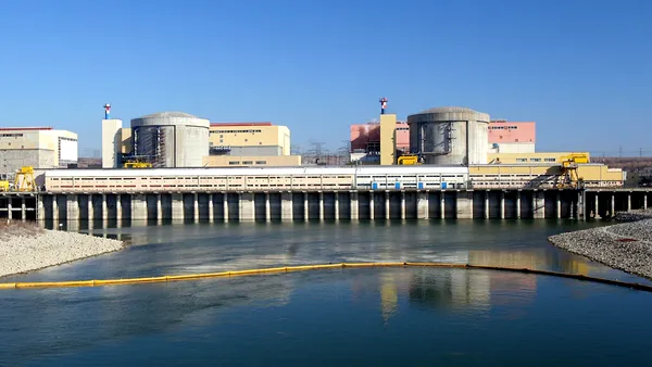 Guvernul a lansat o alertă către Bruxelles. Ministerul Energiei anunță că nivelul Dunării se apropie de „pragul critic”, iar centrala de la Cernavodă s-ar putea opri