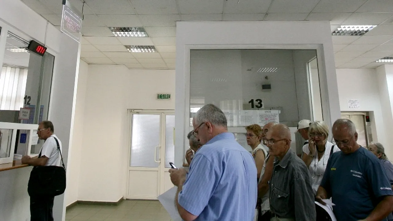 Cu cât va scădea bugetul de sănătate prin neîncasarea unei părți a CASS la pensii