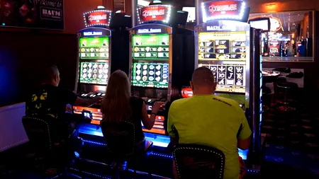 ATAC. Ciolacu, despre redeschiderea activității jocurilor de noroc: „Unul din consilierii personali ai lui Orban are afaceri cu păcănele”