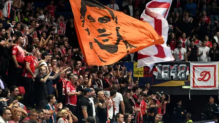 VIDEO | Zece huligani din „Peluza Cătălin Hîldan”, ridicați cu mascații după ce au provocat un incendiu pe Stadionul Ghencea