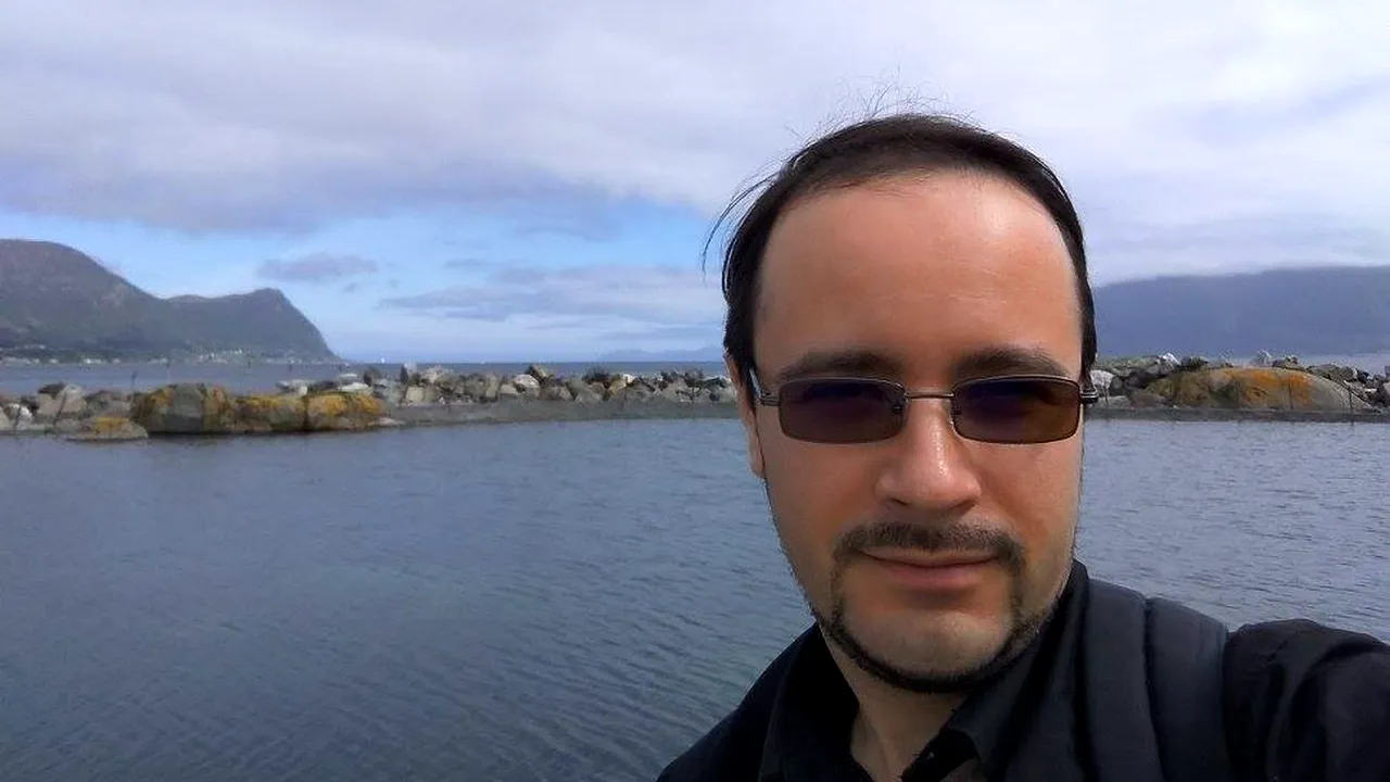 Mărturisirea unui tânăr vindecat de coronavirus, care a vrut să doneze plasmă, dar a fost pus să plătească 2 teste de Covid: Cu toată bunăvoința mea, statul nu îmi permite să pot ajuta