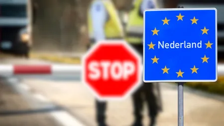 Surse: SANCTUARUL IMIGRANȚILOR din Uganda. Olanda ar negocia un lagăr de tranzit pentru solicitanții de azil respinși din Regat, în Africa