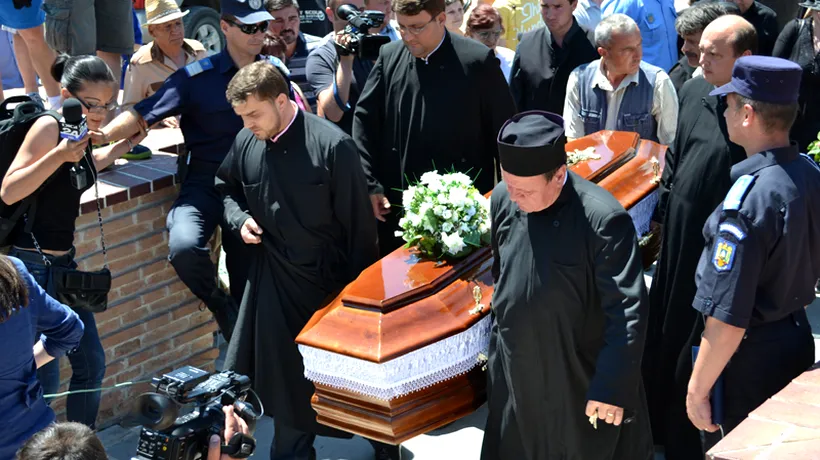 Familia preotului înjunghiat mortal în biserica Sfântul Ioan Botezătorul din Focșani dorește ca acesta să fie înmormântat în curtea lăcașului de cult