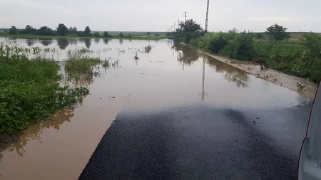 Avertizare de la hidrologi: Cod portocaliu de inundații pe râuri din două județe