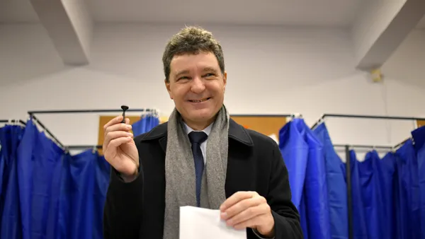 „Fără nicio îndoială, decizia de anulare a alegerilor a fost bună”, spune Nicușor Dan pentru Le Monde