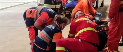 O persoană a rămas prinsă într-o presă hidraulică, în Dâmbovița. A fost solicitat elicopterul SMURD