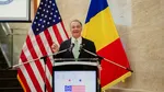 Ambasadorul SUA la București, care are rădăcini est-europene, învață limba română pe Duolingo. Ne se poate hotărî între sarmale sau burgeri