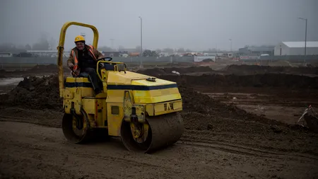 Se schimbă peisajul la Deveselu. Imagini în premieră de pe șantierul scutului antirachetă. GALERIE FOTO