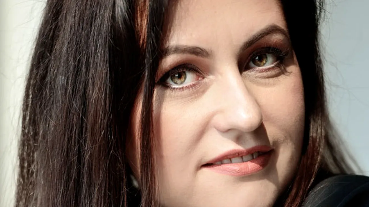 S-a îndrăgostit de argint și pietre semiprețioase în copilărie. Cum și-a transformat pasiunea într-un brand puternic