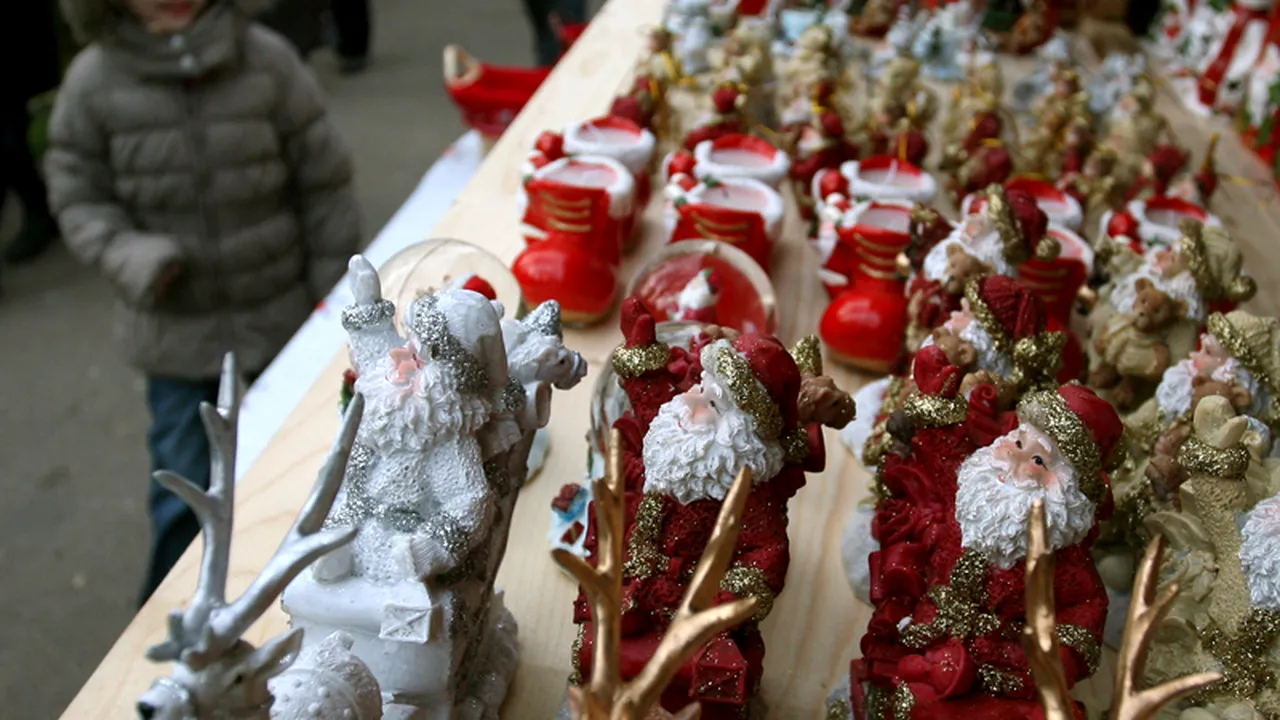 TÂRG DE CADOURI DE CRĂCIUN - 