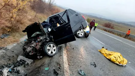 Accident grav între două autoturisme în județul Gorj. Două persoane au decedat și una are leziuni serioase