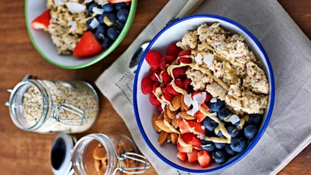 Alimentele NESĂNĂTOASE care duc la apariția cancerului de colon, boala necruțătoare care l-a răpus pe Mircea Diaconu