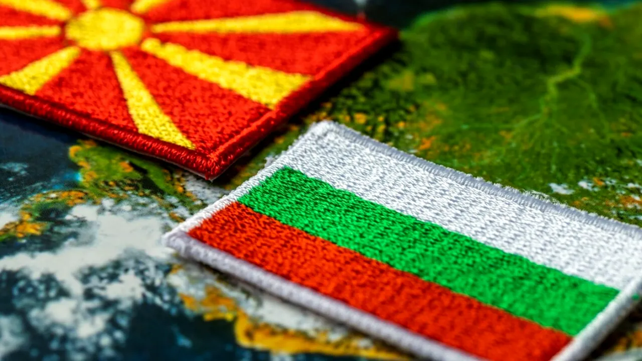 Macedonia de Nord dorește ca UE și NATO să participe la discuțiile de soluționare a DISPUTELOR cu Bulgaria