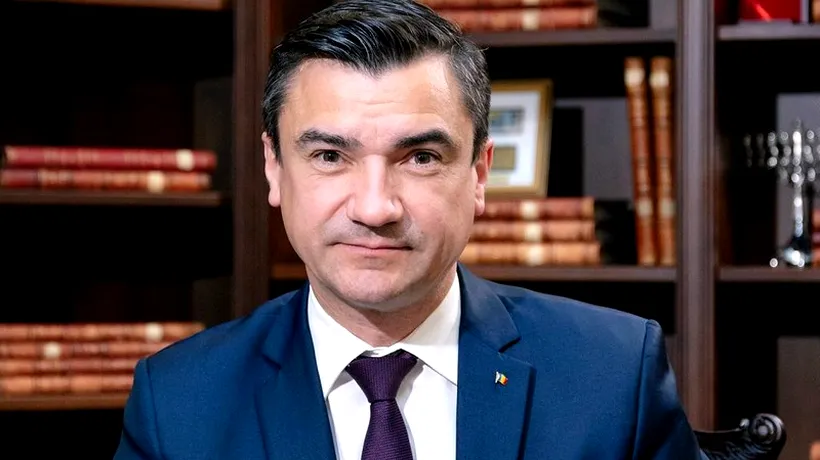 Mihai Chirica, primarul Iașului, atacat cu iaurt de Ziua Unirii Principatelor! “Norocul meu este că...” / VIDEO