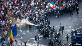 Dosarul 10 august | Sute de persoane sunt așteptate în Piața Victoriei: „Ne-au bătut. Ne-au gazat. Faptele se prescriu în 2026”