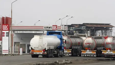 Lukoil oprește rafinăria de la Ploiești, după sechestrul impus de Parchet. Ambasadorul Rusiei la București, intervenție dură. Ponta îi critică pe procurori: „Nu fugeau cu conductele în Rusia