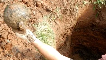 Rămășițe umane a peste 10.000 de prizonieri, inclusiv români, găsite într-o groapă comună din Rusia